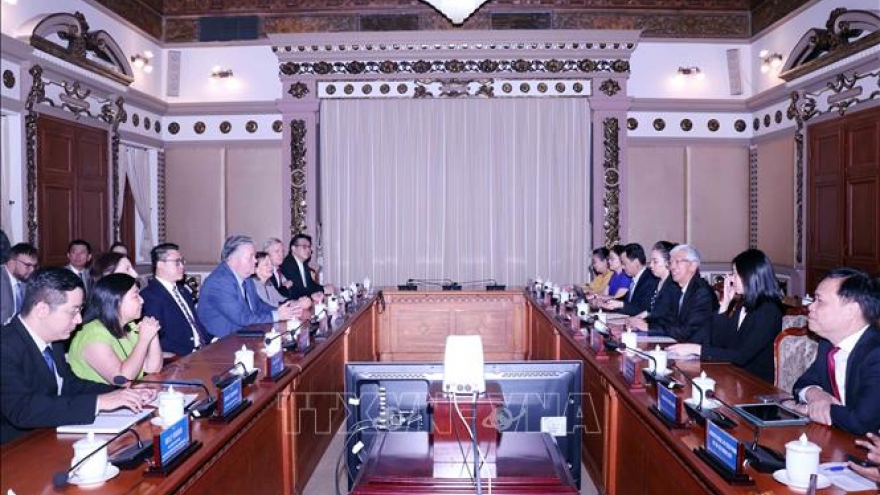 HCM City and US state eye stronger economic cooperation